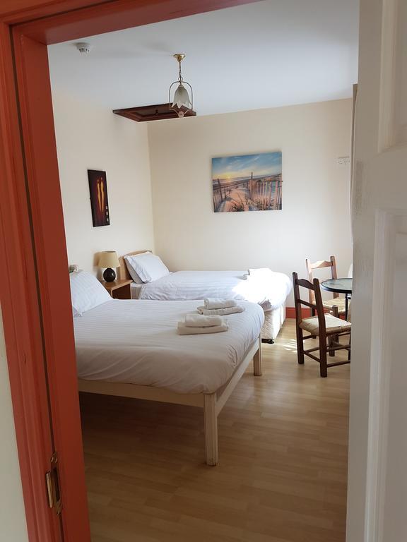 Myles Creek Hotel Kilkee Bagian luar foto