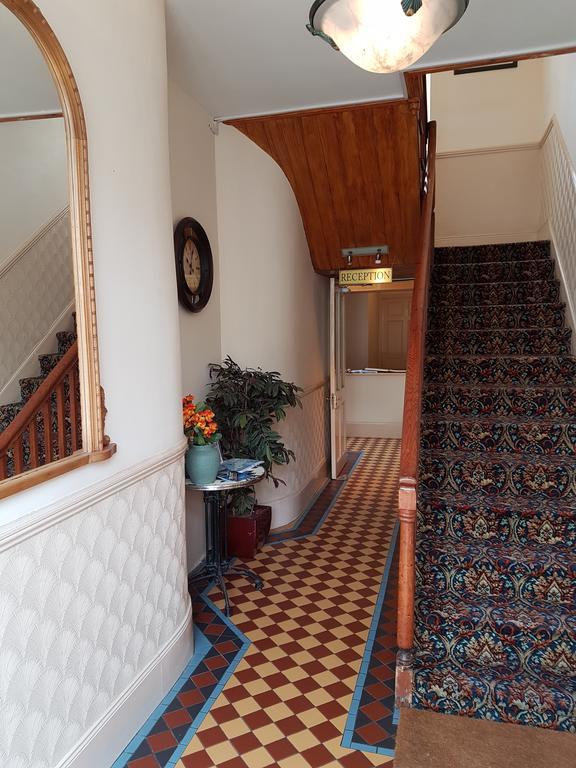 Myles Creek Hotel Kilkee Bagian luar foto