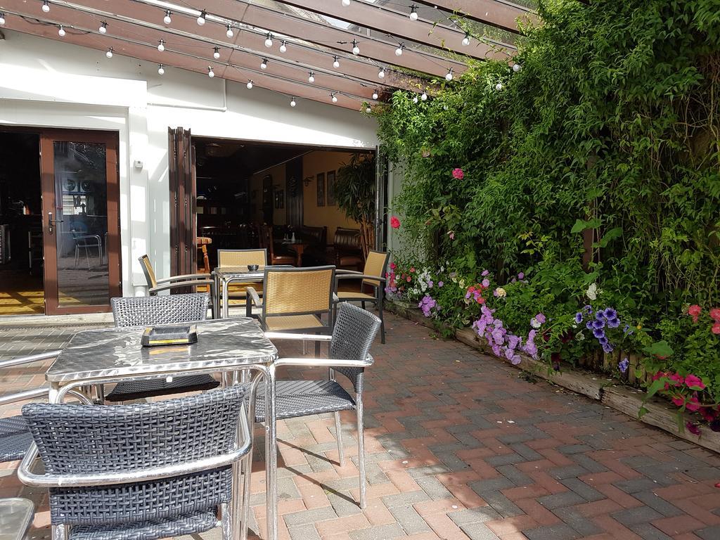 Myles Creek Hotel Kilkee Bagian luar foto