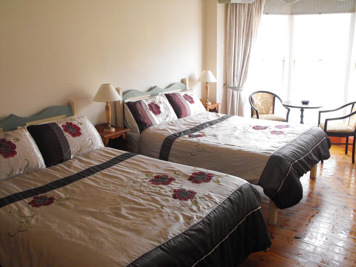 Myles Creek Hotel Kilkee Bagian luar foto