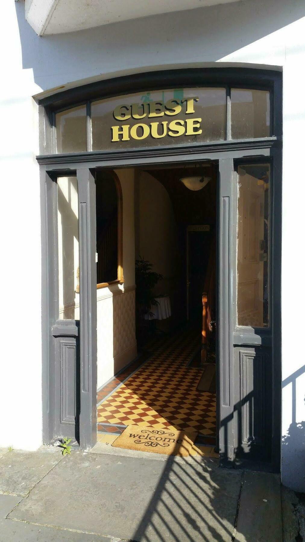 Myles Creek Hotel Kilkee Bagian luar foto